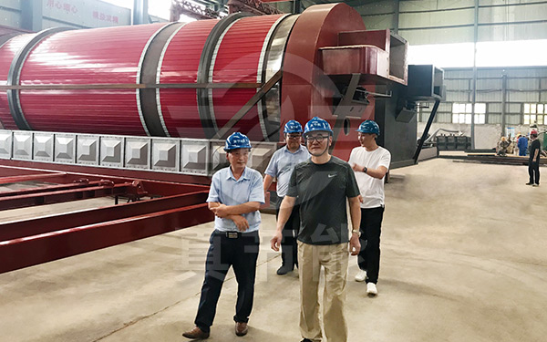 酒糟烘干設(shè)備考察訪問(wèn)現(xiàn)場(chǎng) 酒糟烘干設(shè)備考察訪問(wèn)現(xiàn)場(chǎng)